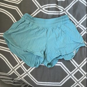 Blue Lululemon Hotty Hot Shorts Size 4 2.5 inch